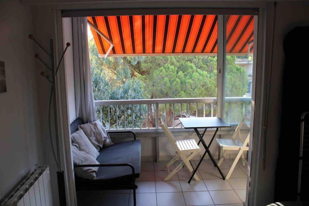 Studio L'Echappee Mandreenne Le Calme Entre Mer Et Foret Saint-Mandrier-sur-Mer Extérieur photo